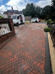 Driveway Cleaning Kingsteington