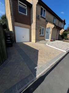 Driveway cleaning Bovey Tracey before and after results