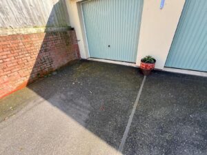 Driveway Cleaning & Moss Removal Cranbrook