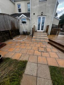 Patio Cleaning in Kingsteington
