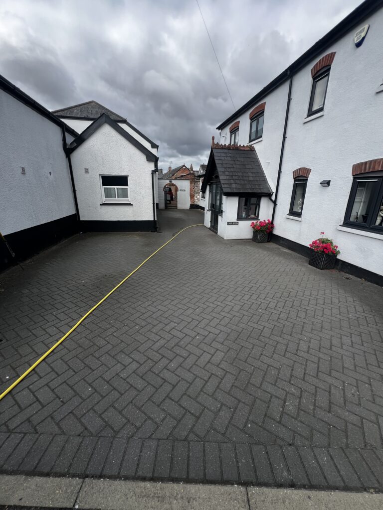 Driveway cleaning - Exwick road - Before photo